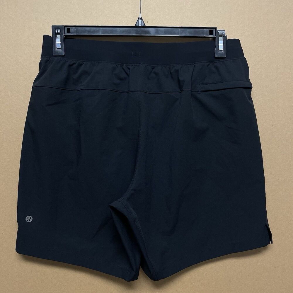 Lululemon Zeroed 7” Linerless Short Men’s Size L Workout Lightweight Gym Sports - Picture 3 of 9